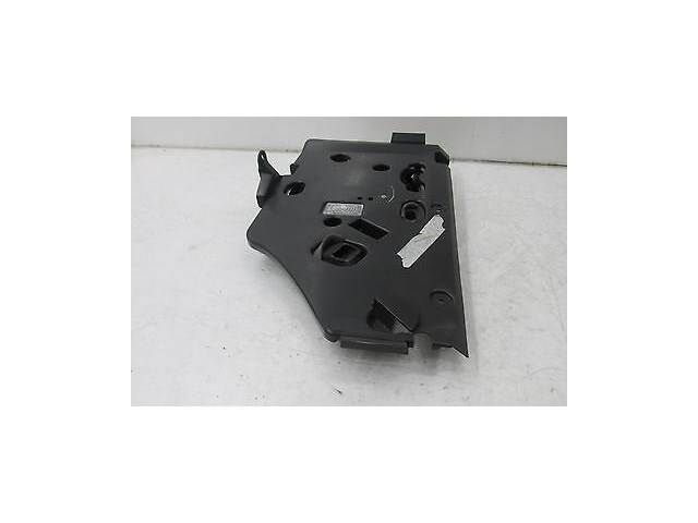 2013-2016 CADILLAC SRX OEM RIGHT FRONT SIDE UNDER DASH AIR GUIDE DUCT VENT