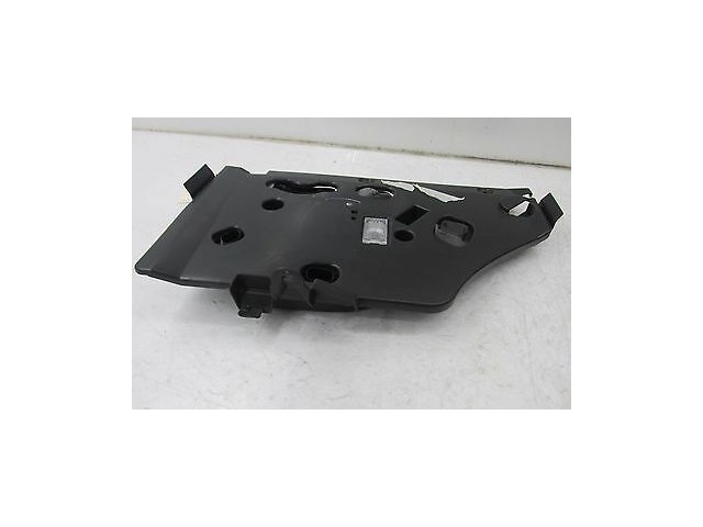 2013-2016 CADILLAC SRX OEM RIGHT FRONT SIDE UNDER DASH AIR GUIDE DUCT VENT