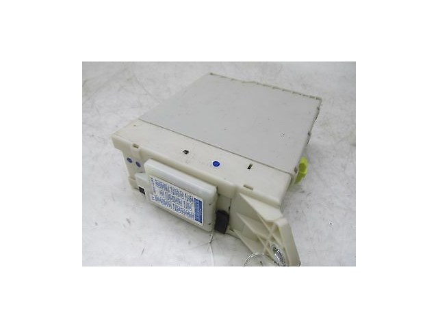  2006-2010 LEXUS IS250 XE20 OEM UNDER DASH FUSE RELAY BOX FUSEBOX 82730-53050 