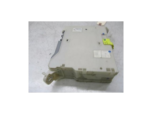  2006-2010 LEXUS IS250 XE20 OEM UNDER DASH FUSE RELAY BOX FUSEBOX 82730-53050 