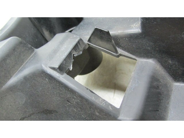  2007-2010 BMW X5 E70 OEM RIGHT REAR BUMPER CORNER MOUNT BRACKET 