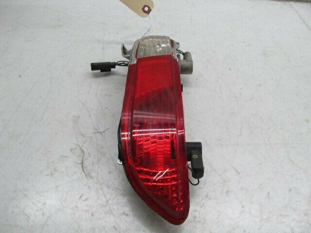 2006-2010 BMW 650i E64 E63 OEM LEFT REAR BUMPER LIGHT LAMP 7165815