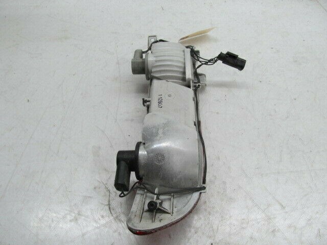 2006-2010 BMW 650i E64 E63 OEM LEFT REAR BUMPER LIGHT LAMP 7165815