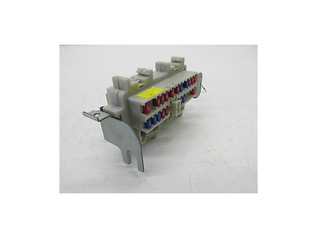 2003-2004 INFINITI G35 COUPE OEM LEFT FRONT UNDER DASH FOOT FUSE RELAY BOX