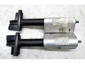 2005-2008 AUDI A6 C6 OEM REAR BUMPER IMPACT SHOCK ABSORBERS PAIR 