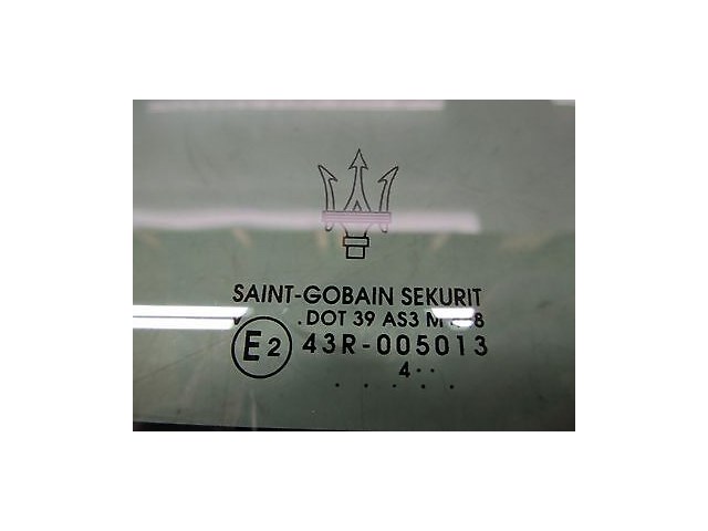 2004-2008 MASERATI QUATTROPORTE M139 OEM TOP SUN ROOF SUNROOF WINDOW GLASS