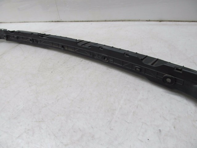 2004-2007 VOLKSWAGEN TOUAREG OEM REAR BUMPER MOUNTING BRACKET GUIDE RETAINER