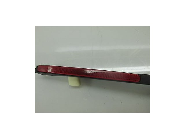  2004-2006 AUDI A8 L QUATTRO D3 OEM REAR BUMPER TRUNK MOULDING REFLECTORS STRIP