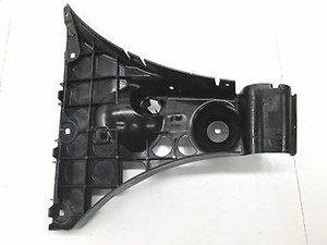 2006-2007 BMW 530I E60 OEM RIGHT REAR BUMPER HOLDER GUIDE MOUNT BRACKET 7033716