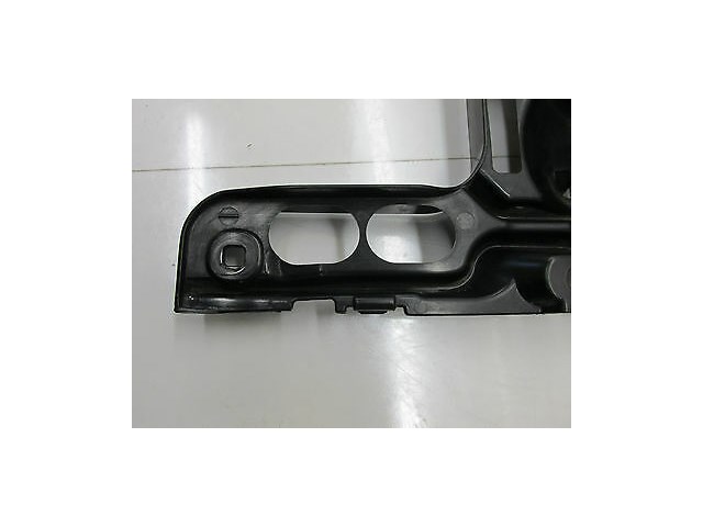 2004-2005 BMW 645CI E63 OEM RIGHT REAR BUMPER HOLDER GUIDE MOUNT BRACKET