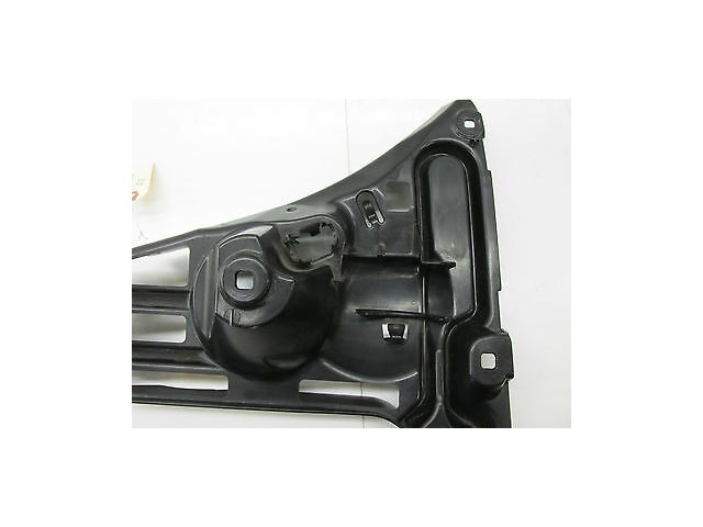 2004-2005 BMW 645CI E63 OEM RIGHT REAR BUMPER HOLDER GUIDE MOUNT BRACKET