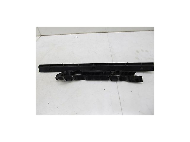 2006-2009 MERCEDES R350 W251 OEM REAR BUMPER RETAINER TRIM CLIPS SET