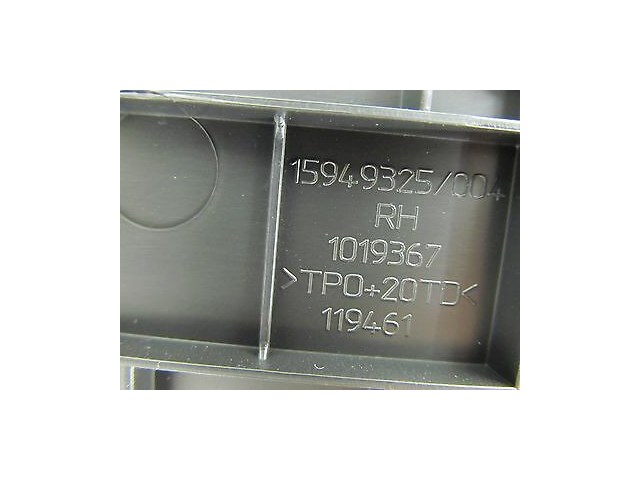 2010-2013 CHEVY EQUINOX LS OEM GM RIGHT FRONT DASH DASHBOARD SIDE END COVER TRIM