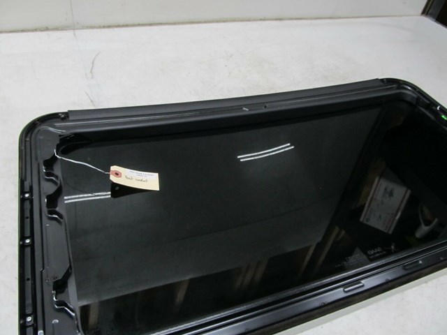2005-2009 SAAB 9-5 OEM POWER SLIDING SUNROOF MOONROOF GLASS WINDOW 783686110