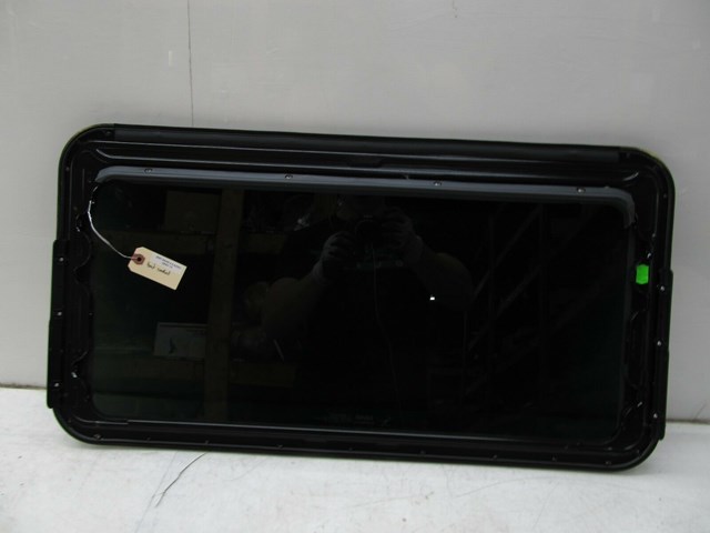 2005-2009 SAAB 9-5 OEM POWER SLIDING SUNROOF MOONROOF GLASS WINDOW 783686110