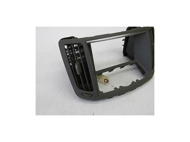 2009 INFINITI G37X SEDAN AWD OEM CENTER DASH SCREEN TRIM BEZEL WHEAT AIR VENTS