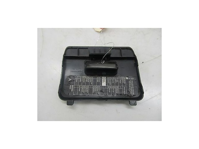 2007-2012 NISSAN ALTIMA SEDAN L32A OEM LEFT FRONT INTERIOR DASH FUSE COVER TRIM