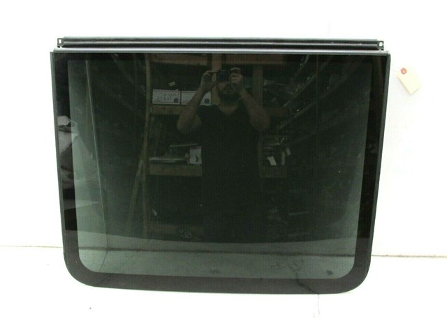 2009-2012 AUDI Q5 8R OEM REAR PANORAMIC SUNROOF MOONROOF GLASS 