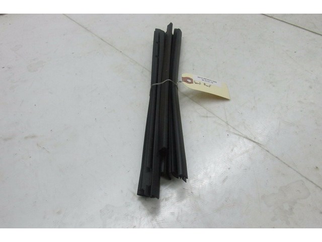 2014-2016 INFINITI Q50 OEM SUNROOF BOLT COVER SET ASSEMBLY 