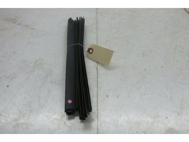 2014-2016 INFINITI Q50 OEM SUNROOF BOLT COVER SET ASSEMBLY 