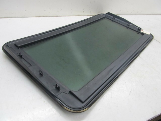 2003-2006 RANGE ROVER HSE OEM FRONT SUNROOF MOONROOF AUTO GLASS 