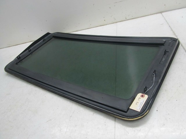 2003-2006 RANGE ROVER HSE OEM FRONT SUNROOF MOONROOF AUTO GLASS 