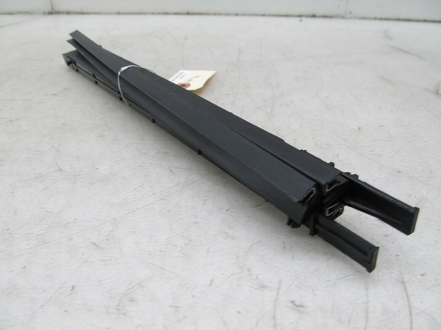  2003-2006 RANGE ROVER HSE OEM FRONT OVERHEAD SUNROOF RUBBER BOOT SEAL 