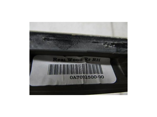 2010-2015 CADILLAC SRX OEM RIGHT REAR DOOR PANEL WOOD GARNISH TRIM COVER