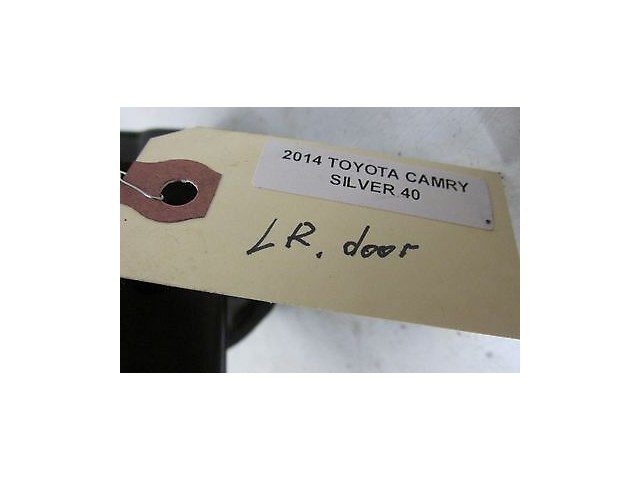 2012-2014 TOYOTA CAMRY OEM LEFT REAR DOOR PANEL BRACKET HOLDER