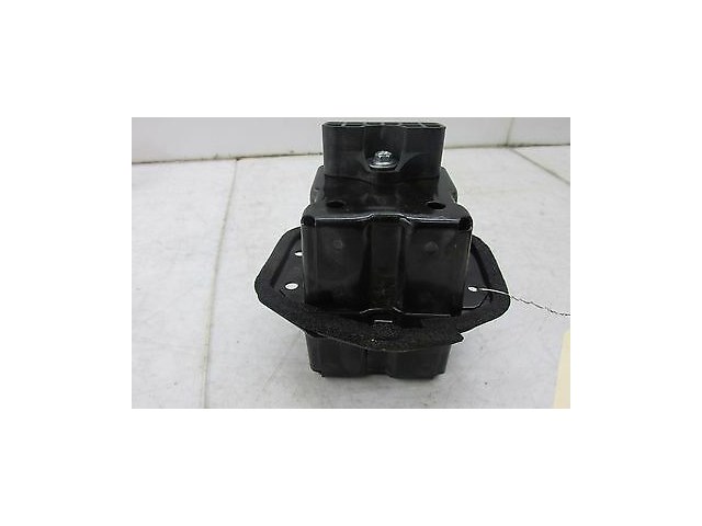 2012-2014 TOYOTA CAMRY OEM RIGHT REAR DOOR PANEL BRACKET HOLDER 