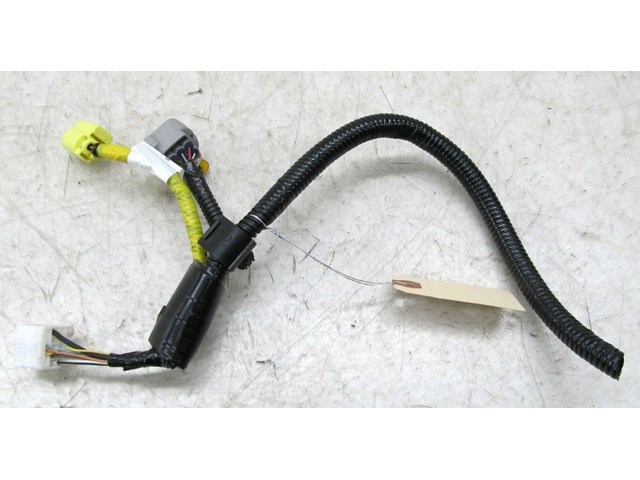 2004-2009 LEXUS RX350 RX330 OEM RIGHT FRONT SEAT PIGTAIL WIRE 