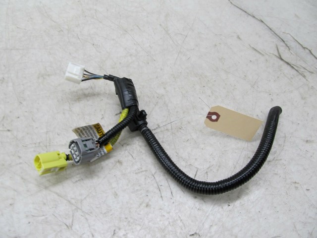 2004-2009 LEXUS RX350 RX330 OEM RIGHT FRONT SEAT PIGTAIL WIRE 