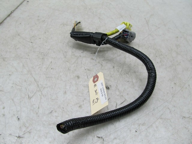 2004-2009 LEXUS RX350 RX330 OEM RIGHT FRONT SEAT PIGTAIL WIRE 