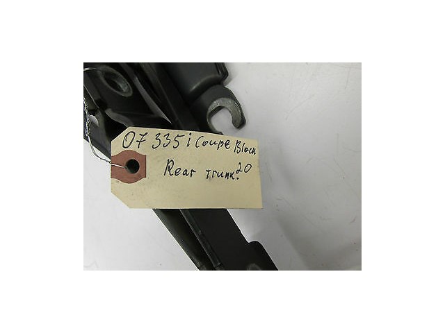 2007-2011 BMW 328i 335i E92 COUPE OEM REAR TRUNK LID HINGES SUPPORT