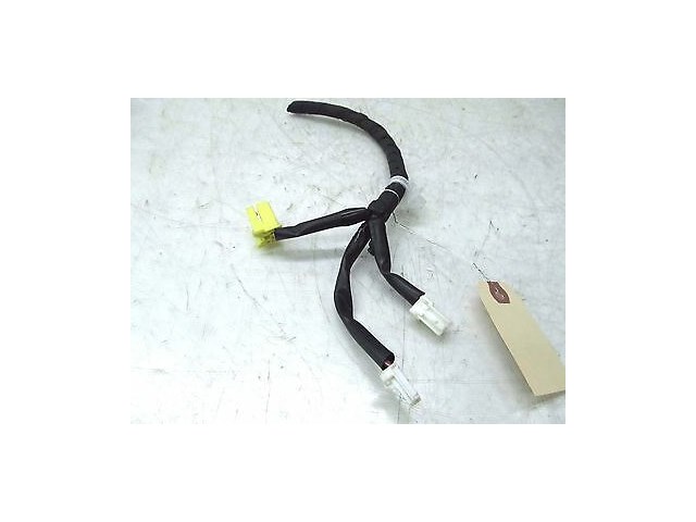 2014-2016 NISSAN VERSA NOTE OEM RIGHT FRONT SEAT PIGTAIL