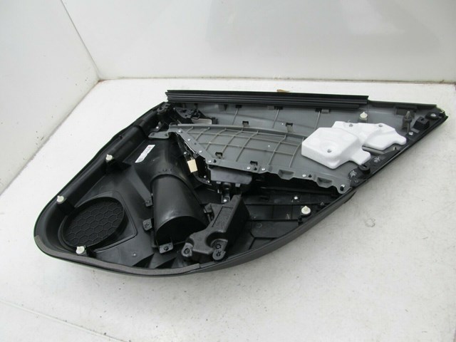 【 完成品確認ページ 】ひま様 2013-2017 MAZDA 6 GRAND TOURING OEM LEFT REAR DOOR PANEL BLACK W