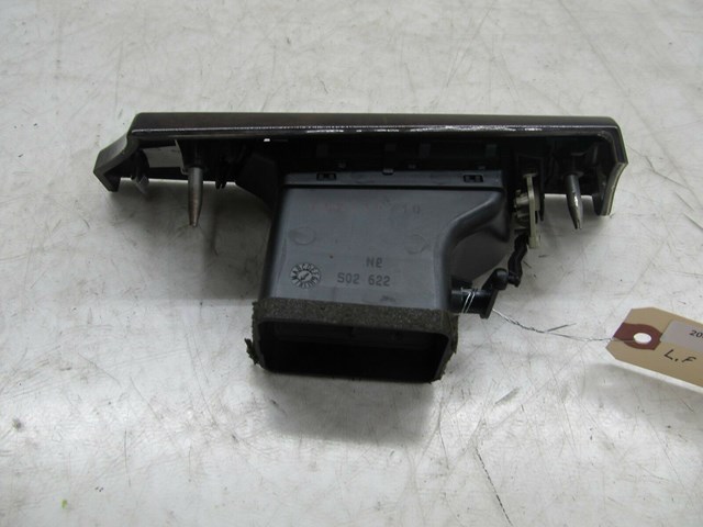 2007-2010 BMW 328xi E90 OEM LEFT FRONT DASH AIR VENT 144821 10