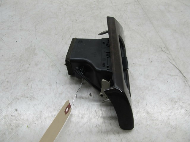 2007-2010 BMW 328xi E90 OEM LEFT FRONT DASH AIR VENT 144821 10