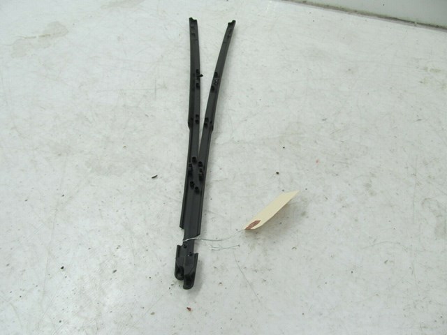 2009-2012 AUDI Q5 8R OEM FRONT SUNROOF GLASS SIDE SEAL TRIM 1K9 898 925