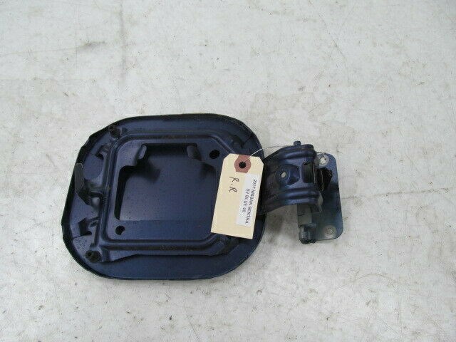 2013-2018 NISSAN SENTRA SV OEM RIGHT REAR PASSENGER SIDE GAS FUEL LID COVER