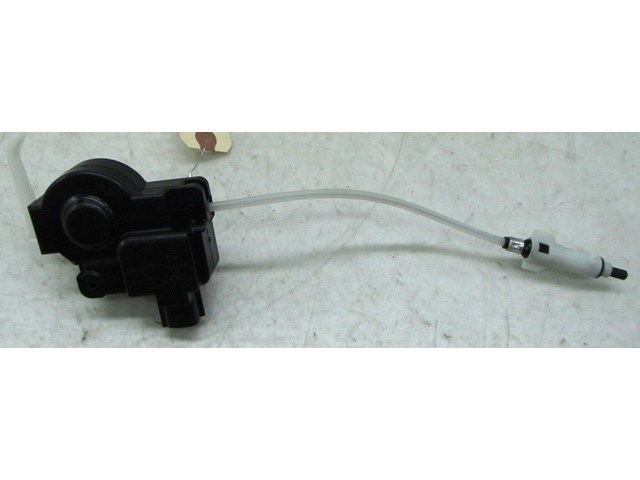 2007-2011 LEXUS GS350 OEM LEFT REAR OPEN FUEL LID ASSEMBLY 