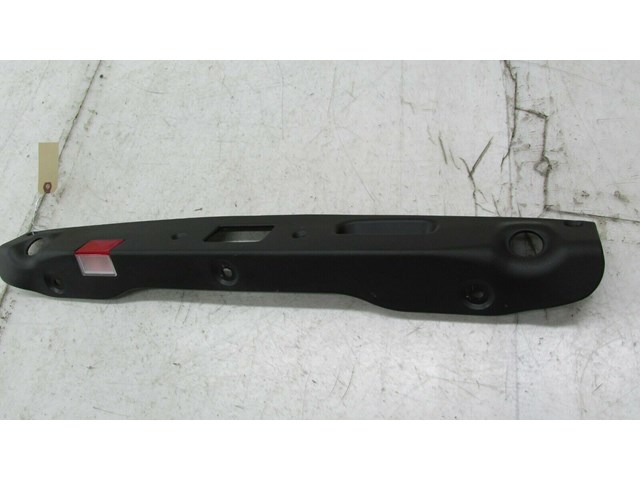 2012-2015 MERCEDES C250 COUPE W204 OEM TRUNK LID LATCH COVER TRIM 2047580002