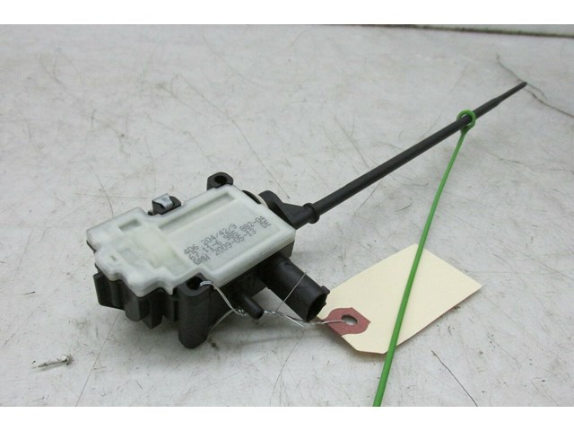 2007-2010 BMW X5 E70 OEM REAR GAS DOOR LID ACTUATOR MOTOR 