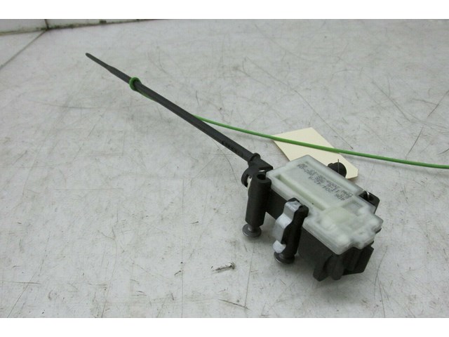 2007-2010 BMW X5 E70 OEM REAR GAS DOOR LID ACTUATOR MOTOR 