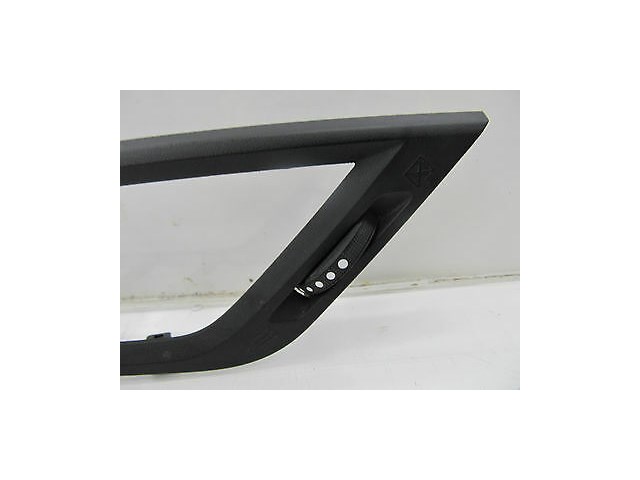 2010-2013 CHEVY EQUINOX LT OEM GM LEFT FRONT INNER DASH AIR VENT TRIM 