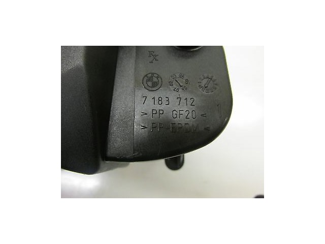 2006-2007 BMW 530I E60 OEM FUEL GAS DOOR LID FLAP COVER ASSEMBLY 7509290