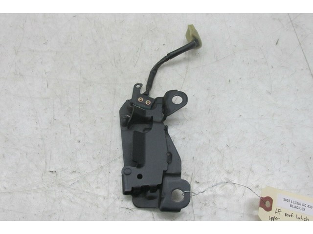 2002-2010 LEXUS SC430 Z40 OEM LEFT FRONT SLIDING ROOF LATCH LOCK