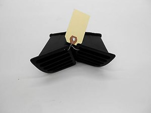 2003-2004 INFINITI G35 SEDAN OEM DASH DEFROSTER VENTS RIGHT LEFT SIDES PAIR