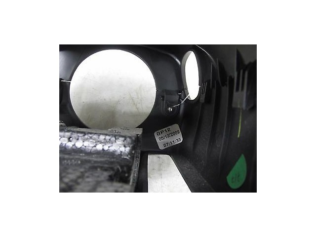 2010-2015 CADILLAC SRX OEM LEFT FRONT DRIVER SIDE STEERING COLUMN COVER TRIM 