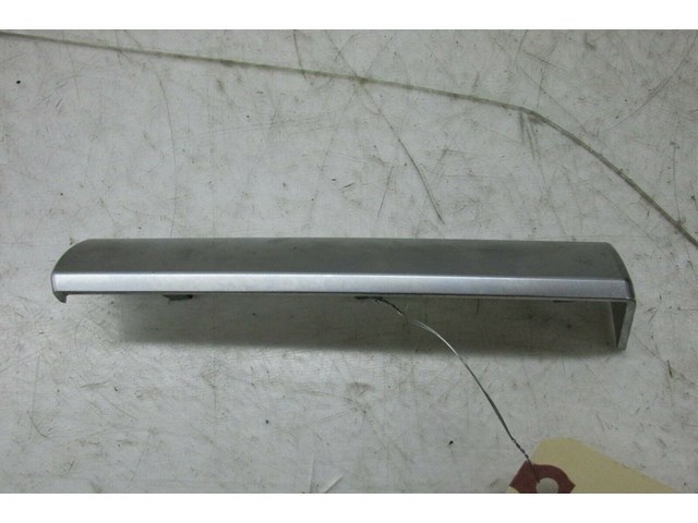  2007-2010 BMW X5 E70 OEM LEFT FRONT DASH LOWER TRIM COVER BEZEL 